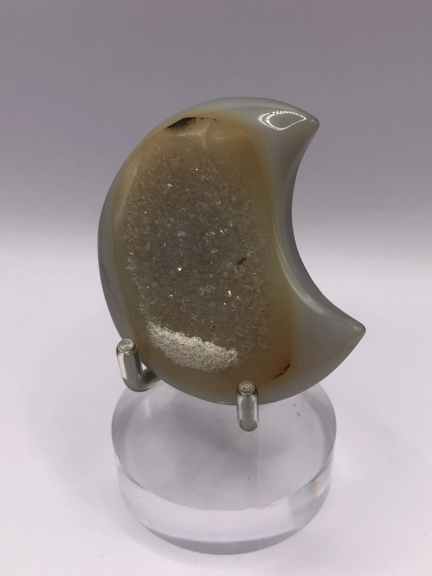Agate Moon Carving (ii)