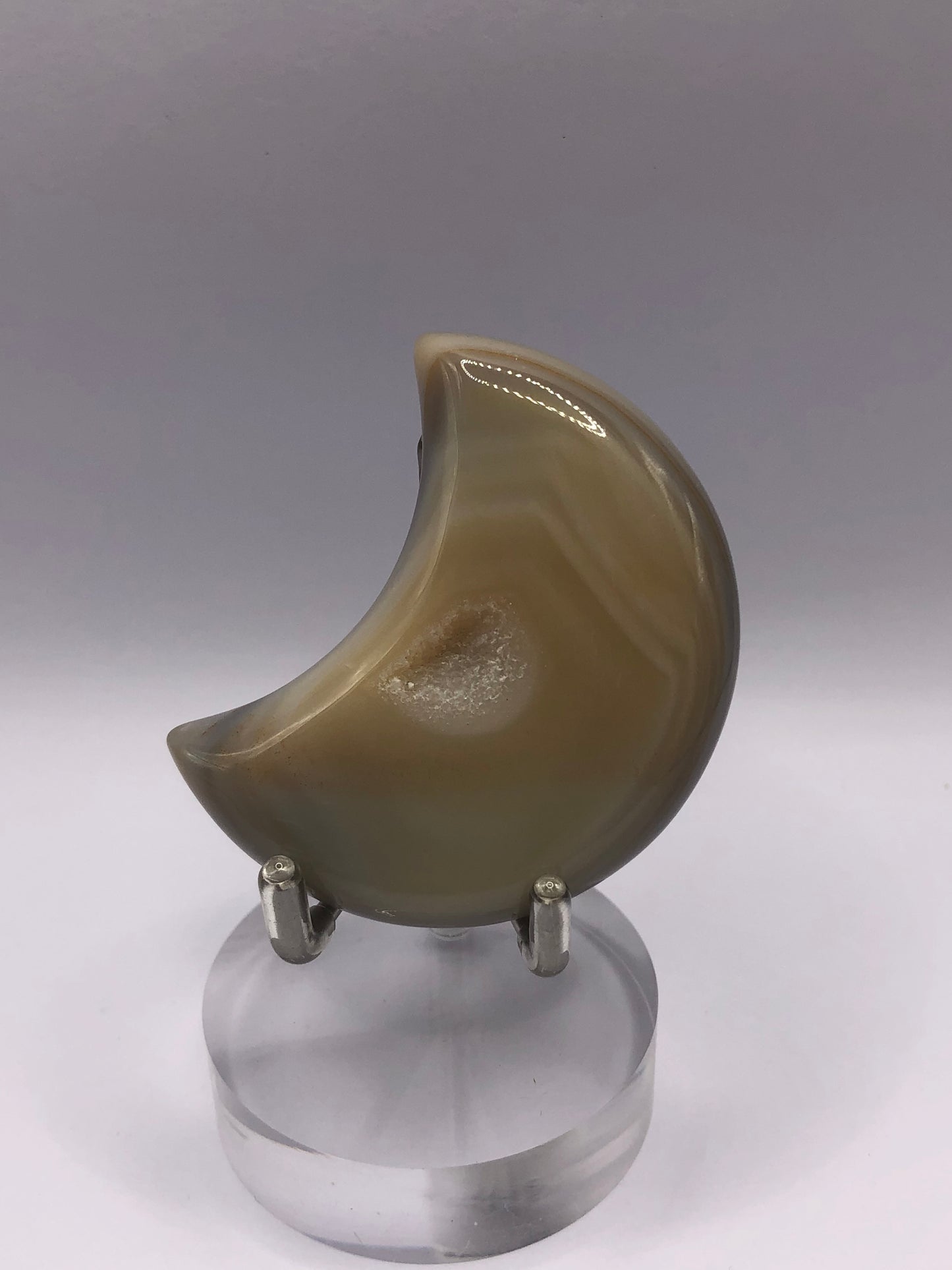 Agate Moon Carving (ii)