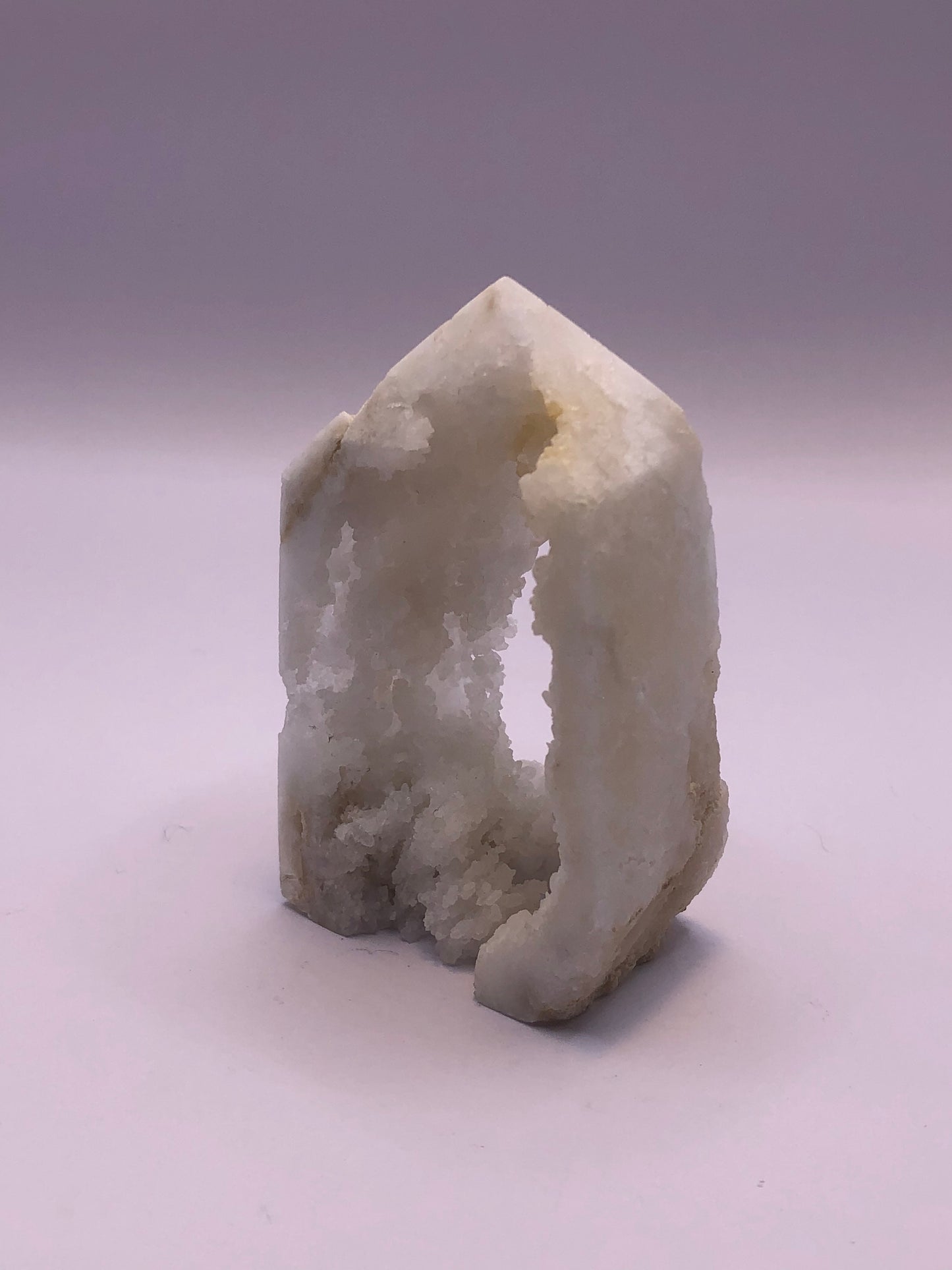 Moroccan White Quartz Tower
